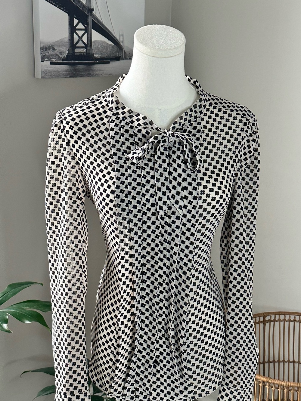 Black & White Tie-Neck Long Sleeve Shirt